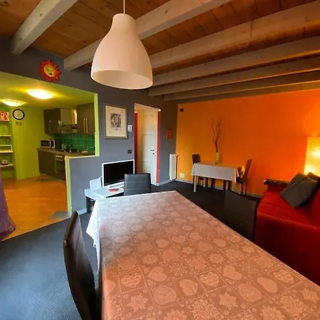 Rainbow House Apartamento *