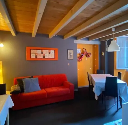 Rainbow House Διαμέρισμα Intra